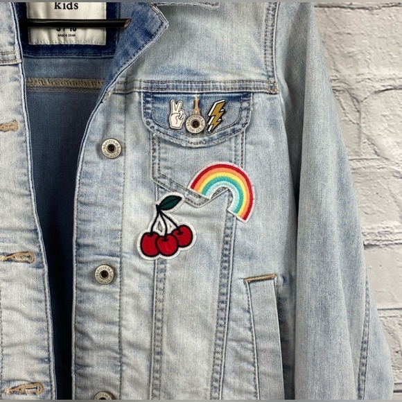 Abercrombie Kids Girls Denim Patched Jacket In Light Wash Size 9 / 10 - Picture 4 of 12
